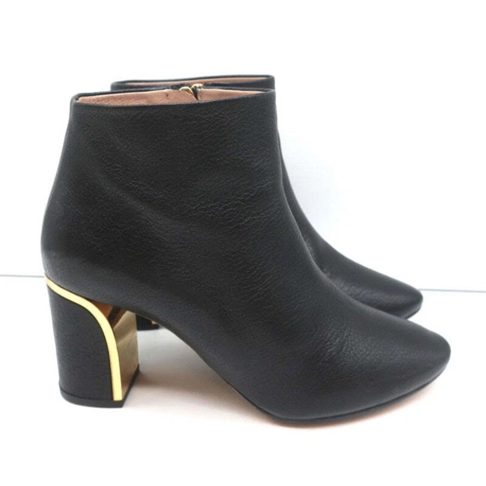 CHLOE Beckie black luxurious leather booties with gold accents 37